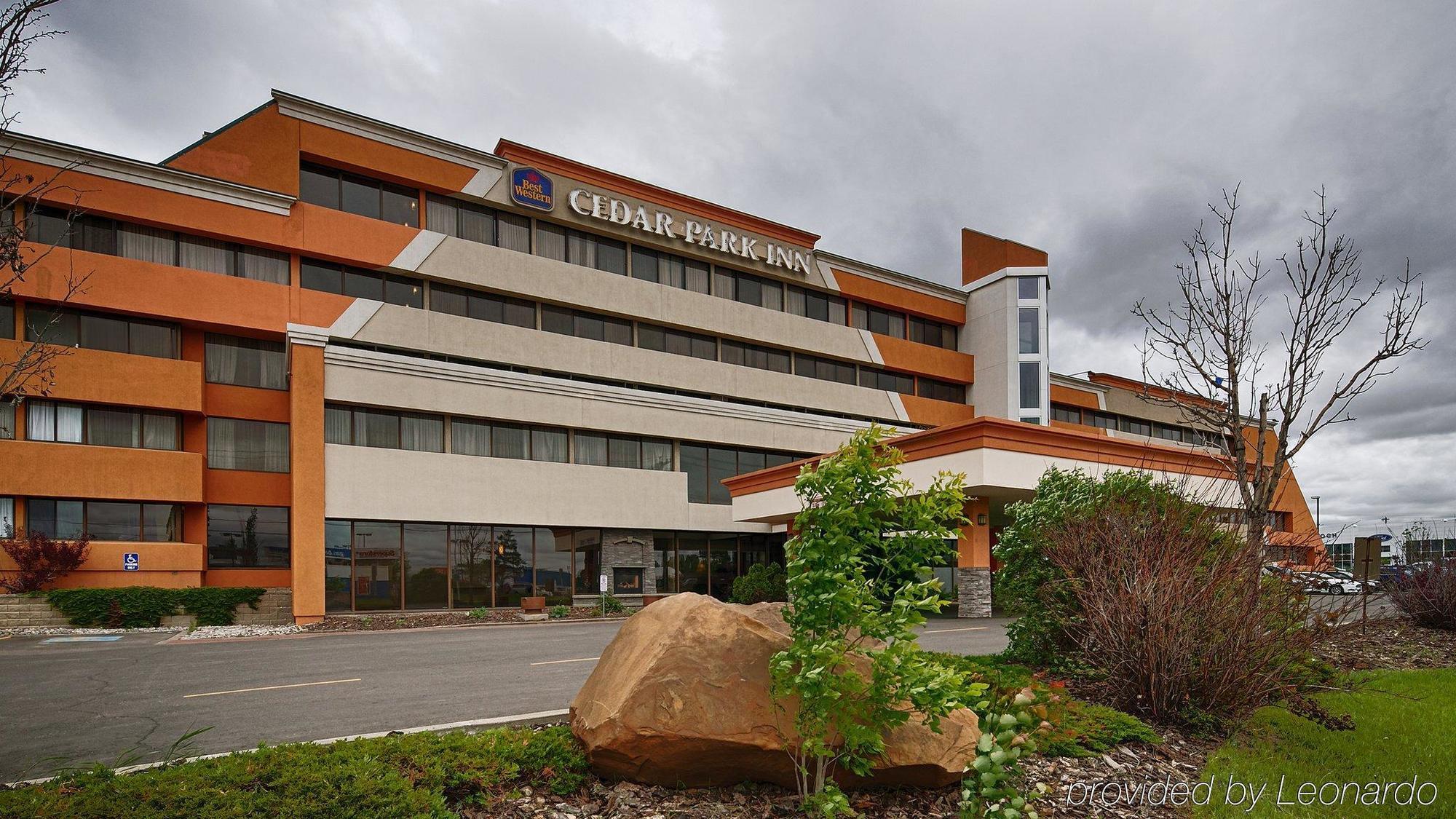 Best Western Cedar Park Inn Эдмонтон Экстерьер фото