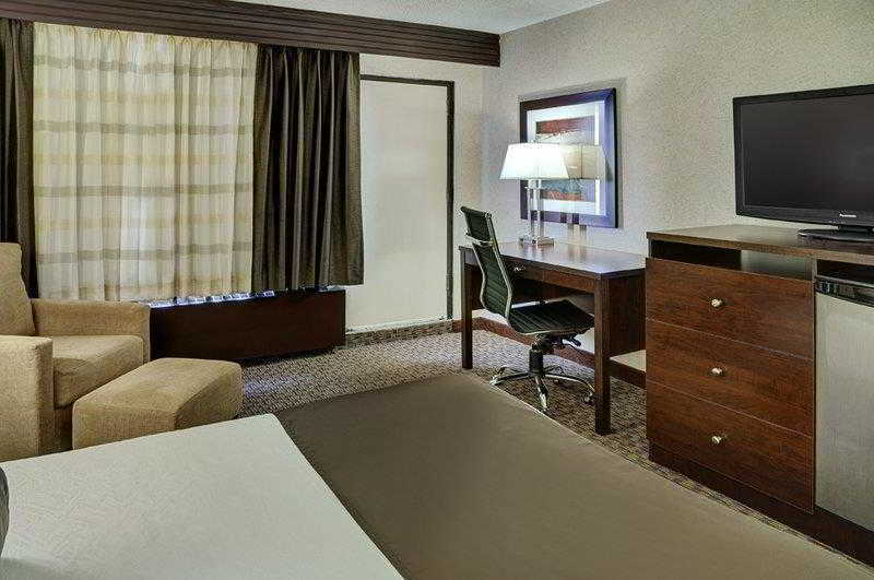 Best Western Cedar Park Inn Эдмонтон Экстерьер фото