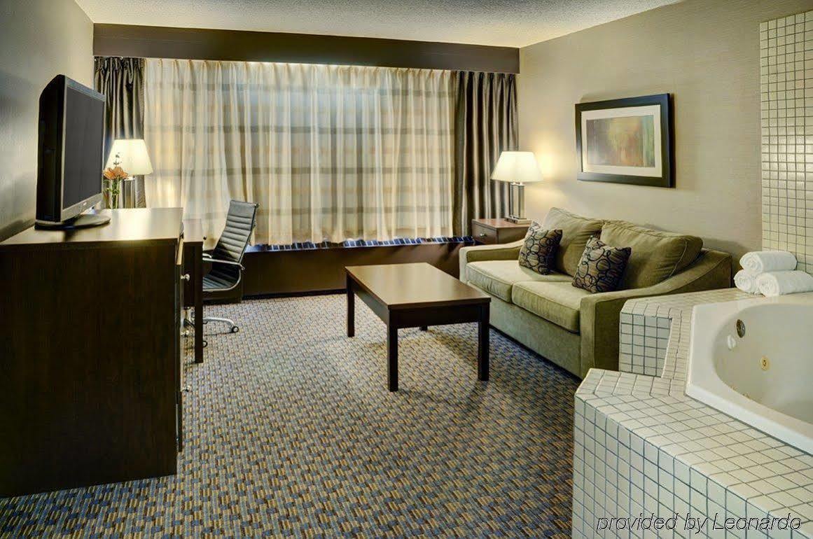 Best Western Cedar Park Inn Эдмонтон Экстерьер фото